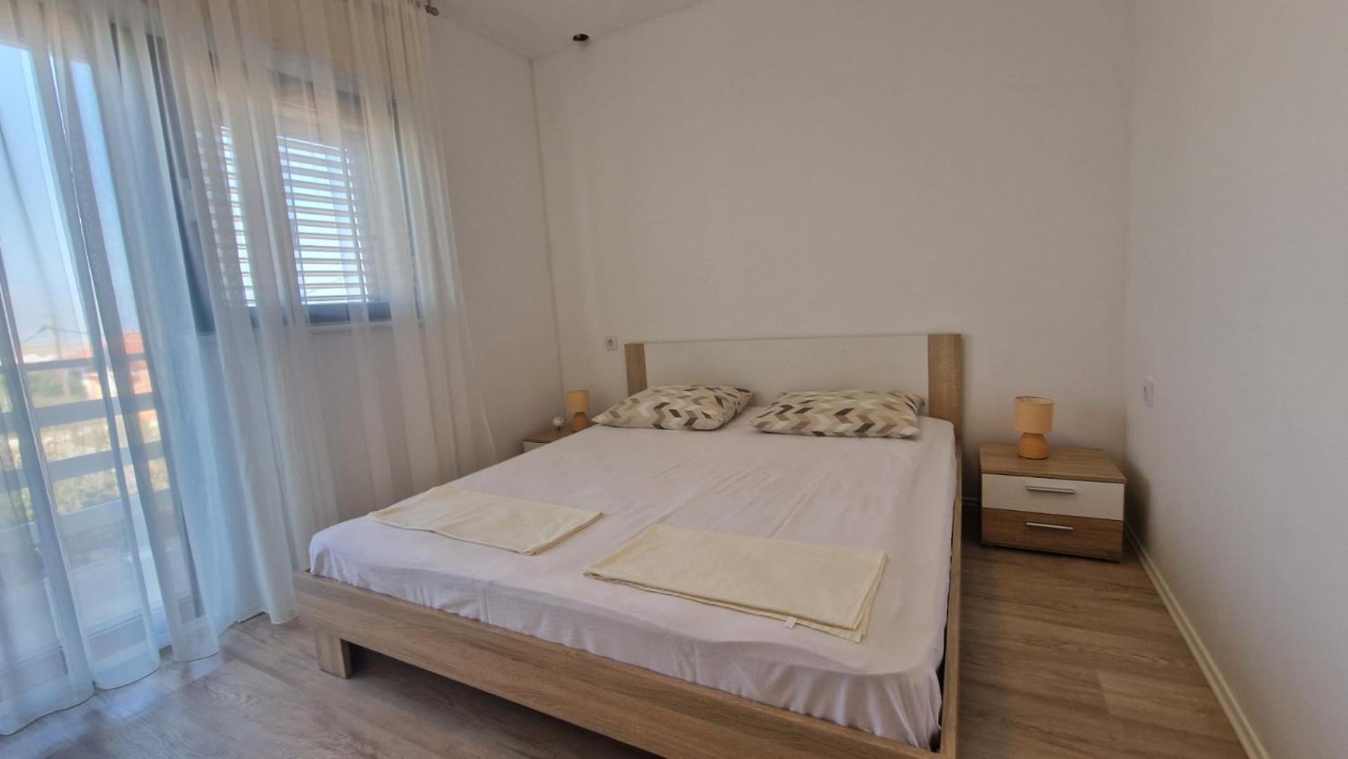 Ferienwohnung Kuca Za Odmor Laura Ražanac Exterior foto
