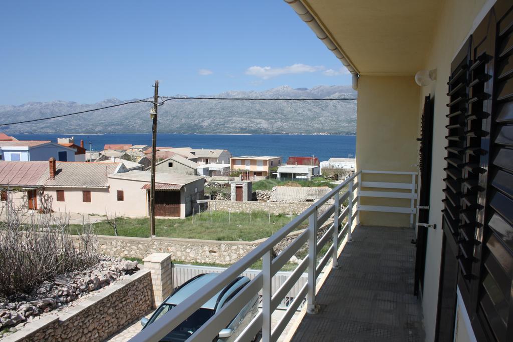Ferienwohnung Kuca Za Odmor Laura Ražanac Exterior foto